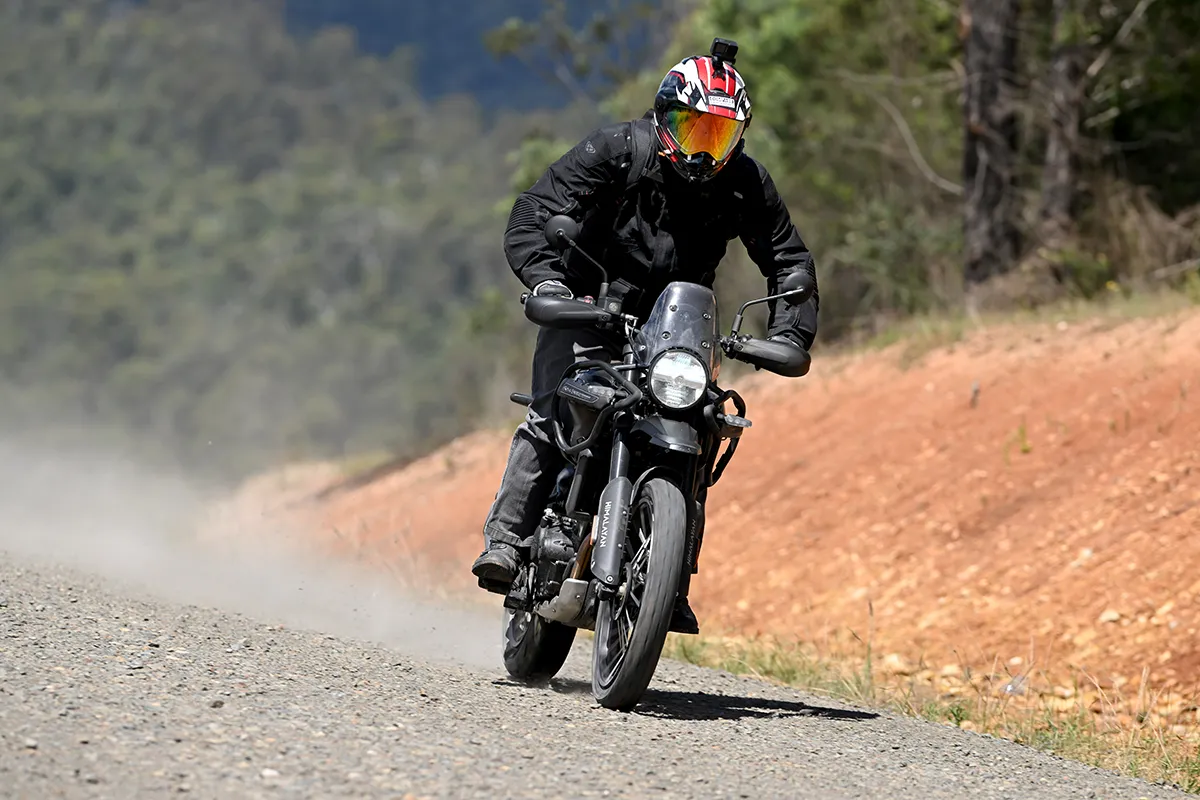 2025 ROYAL ENFIELD HIMALAYAN 450 MANA BLACK EDITION