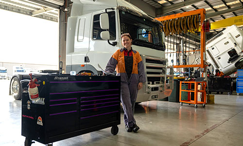 Inndyah’s journey at Hallam Truck Centre