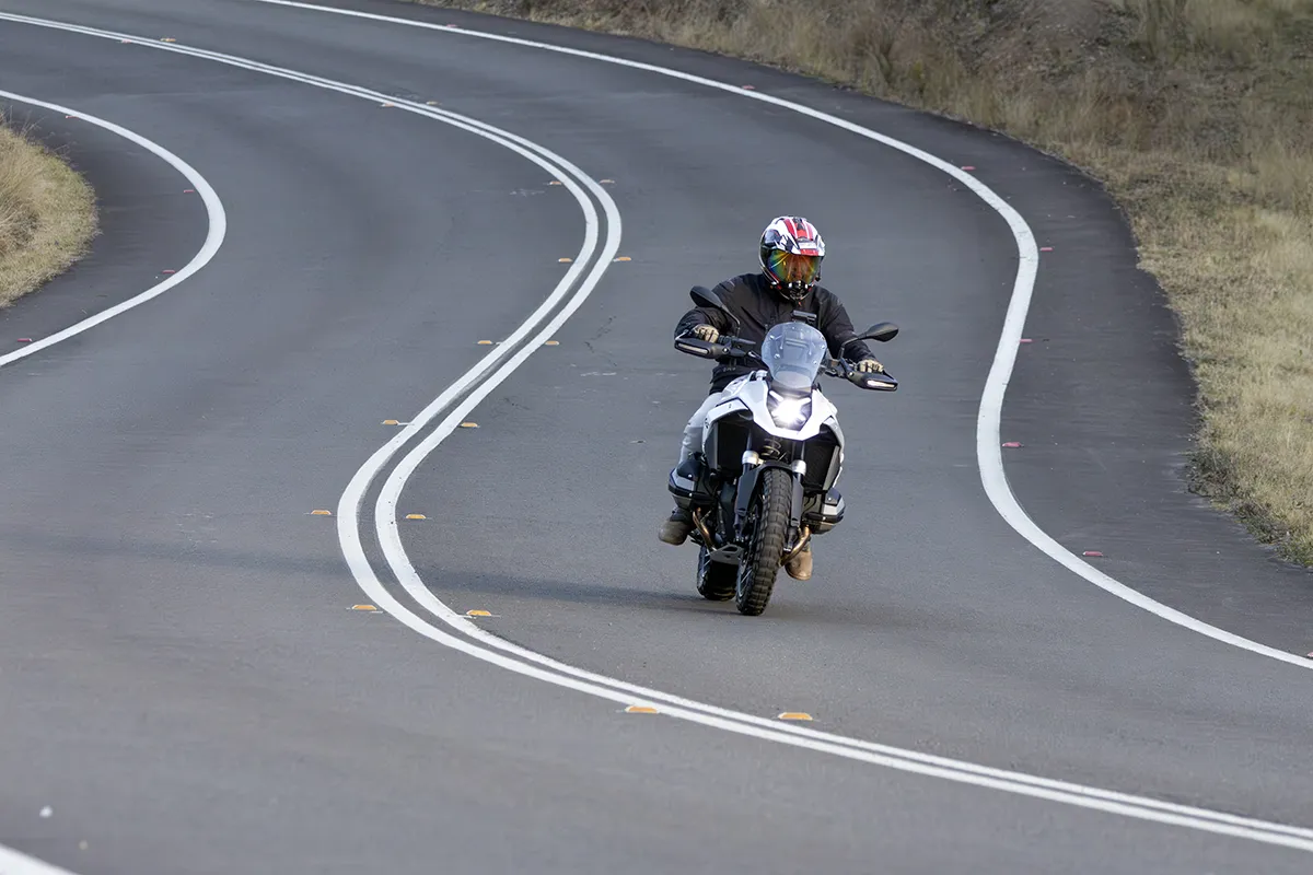 2025 BMW R 1300 GS PURE