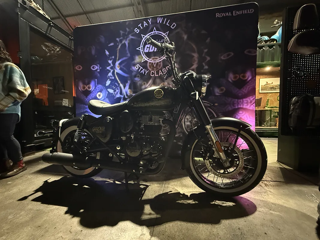 goan classic black
