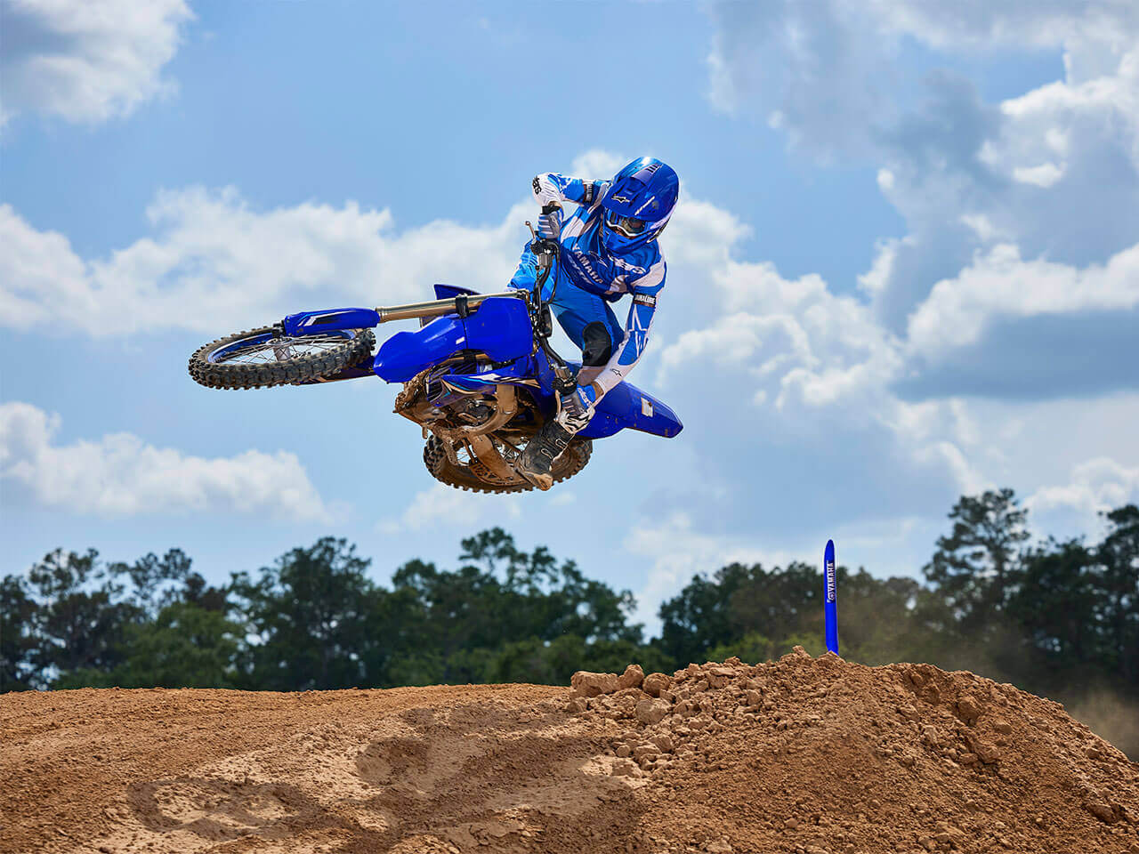 YZ450