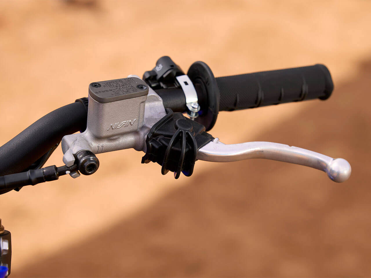 YZ450