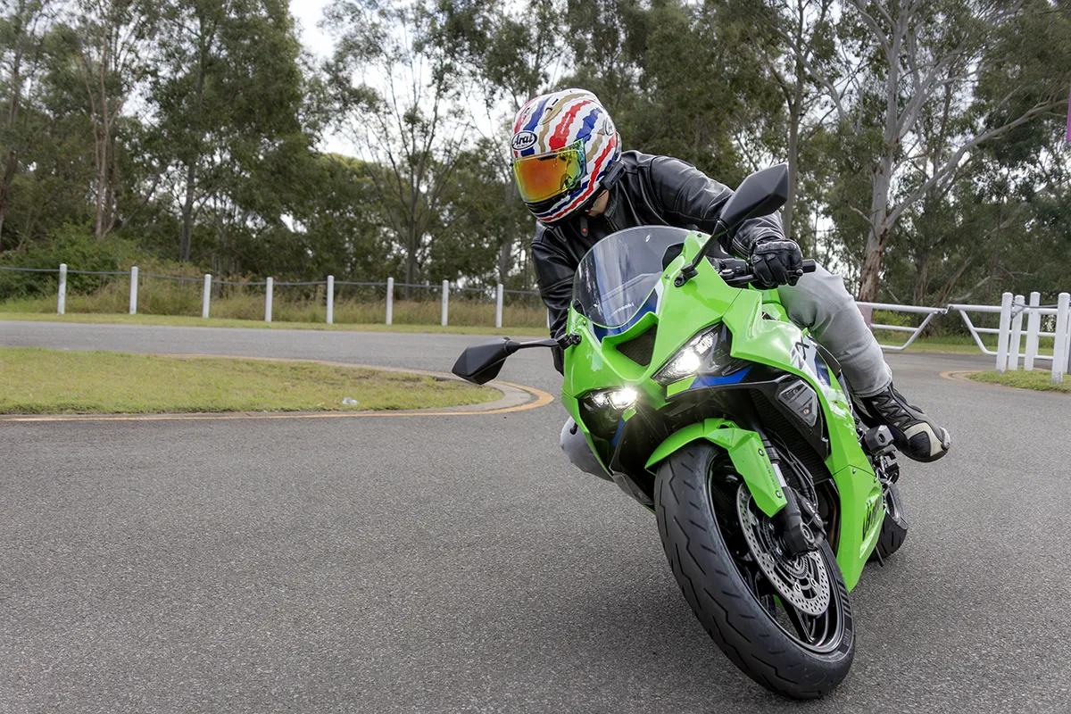 ZX-6R
