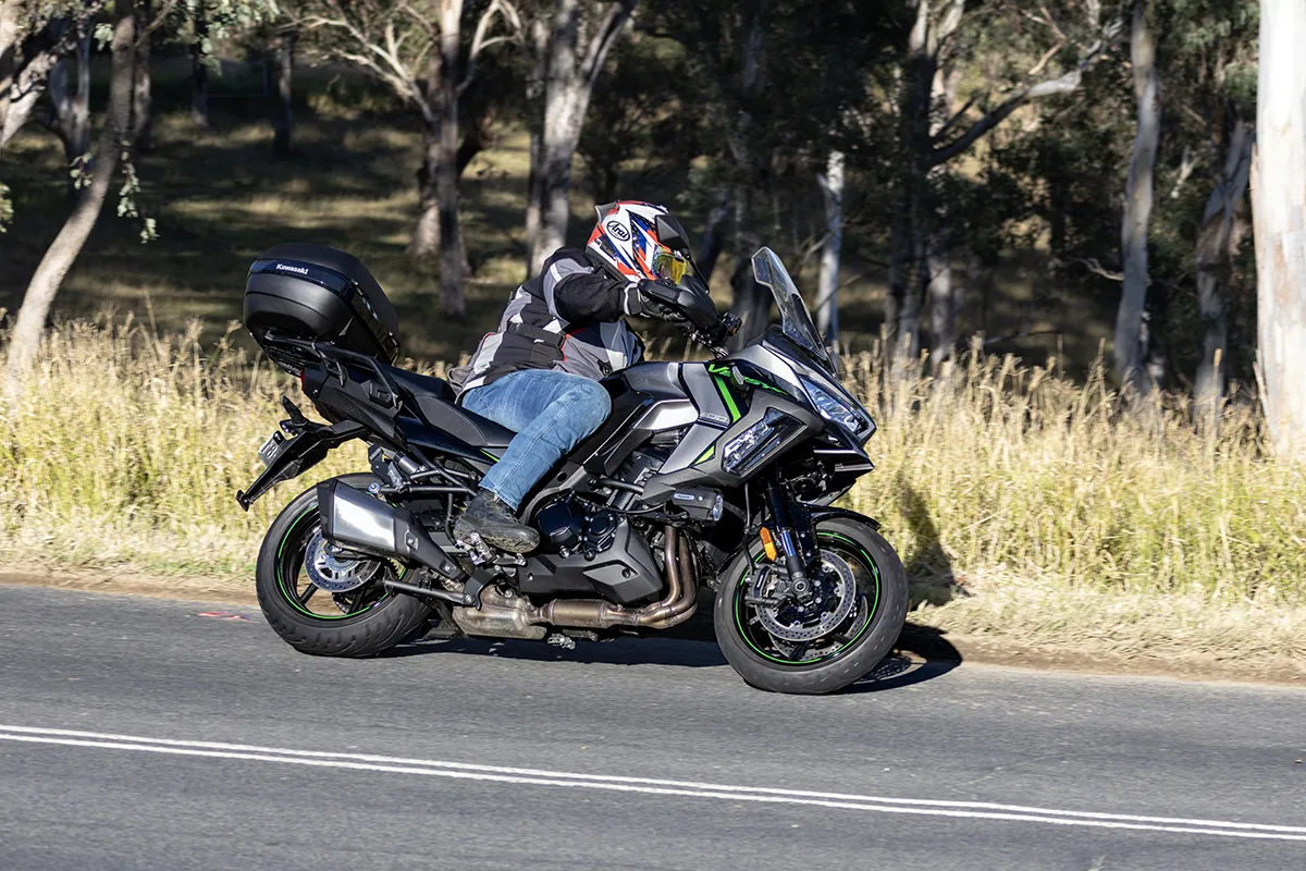 2025 KAWASAKI VERSYS 1100 S