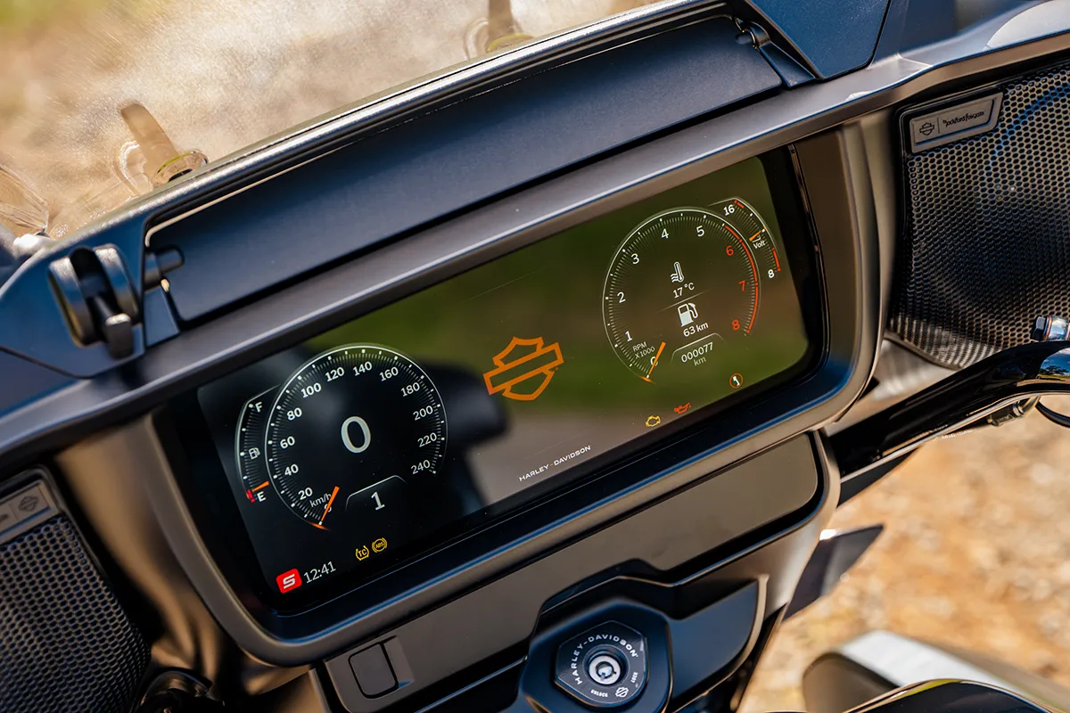 Street Glide Ultra Screen